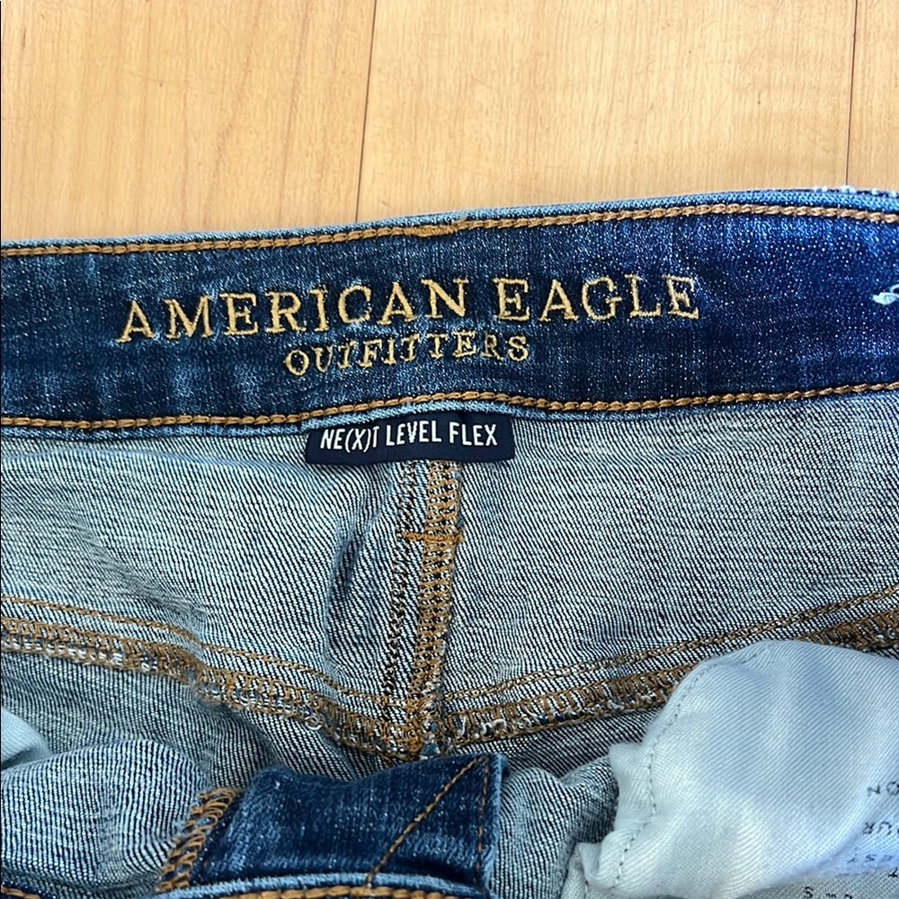American Eagle Outfitters Men's Ripped Dark Blue Skinny Jeans - Picture 2 of 15